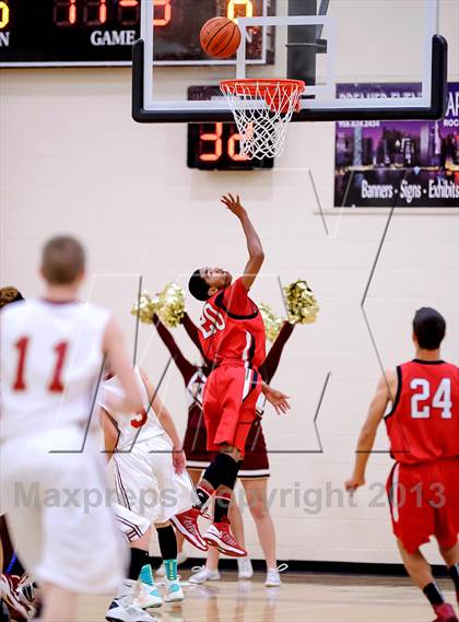 Thumbnail 3 in Antelope @ Whitney photogallery.