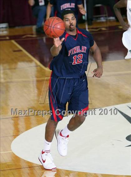 Thumbnail 2 in Findlay Prep vs. St. Patrick (Hoophall Classic) photogallery.
