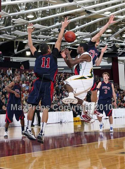 Thumbnail 1 in Findlay Prep vs. St. Patrick (Hoophall Classic) photogallery.