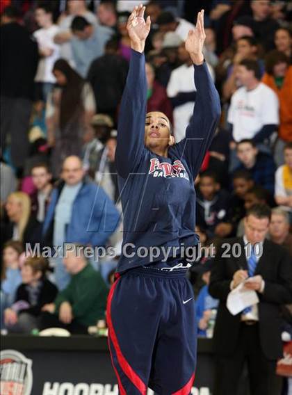 Thumbnail 1 in Findlay Prep vs. St. Patrick (Hoophall Classic) photogallery.