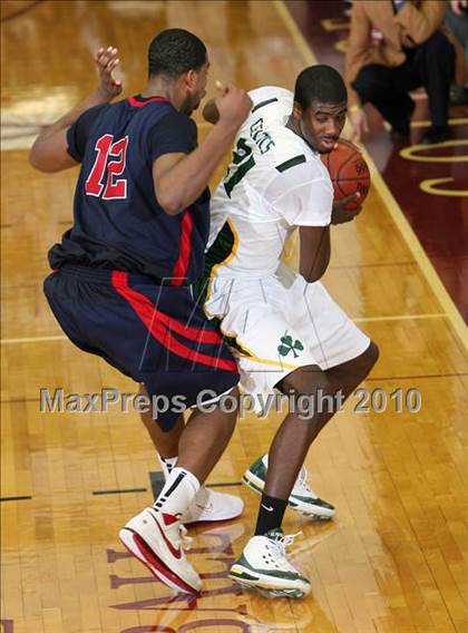 Thumbnail 3 in Findlay Prep vs. St. Patrick (Hoophall Classic) photogallery.