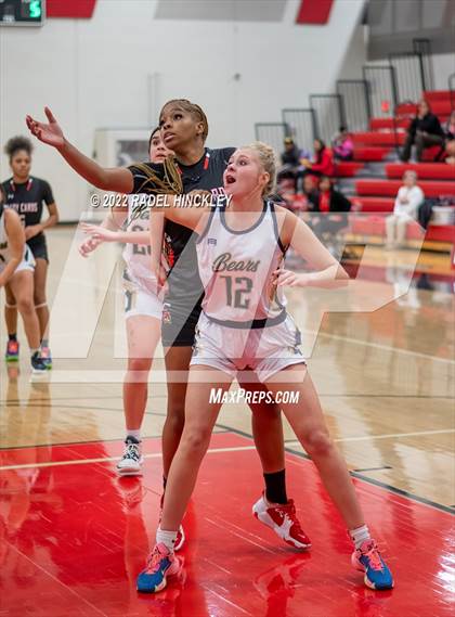 Thumbnail 1 in Raytown South vs. Chrisman (Van Horn Invitational) photogallery.