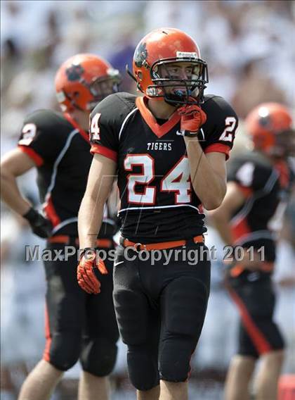 Thumbnail 3 in Glenbard West @ Wheaton-Warrenville South photogallery.