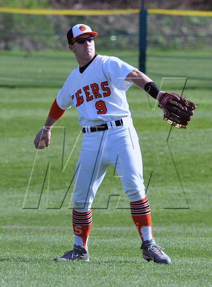 Thumbnail 1 in Mahopac @ White Plains photogallery.