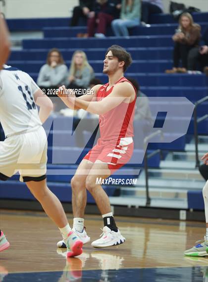 Thumbnail 1 in Hamburg @ Wyomissing photogallery.
