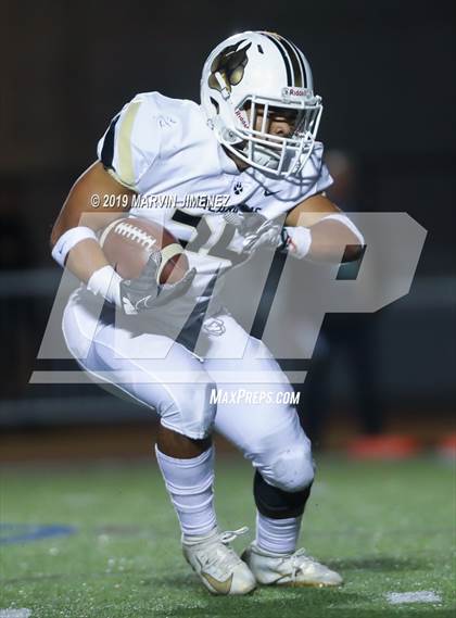 Thumbnail 3 in Calabasas @ Oaks Christian photogallery.