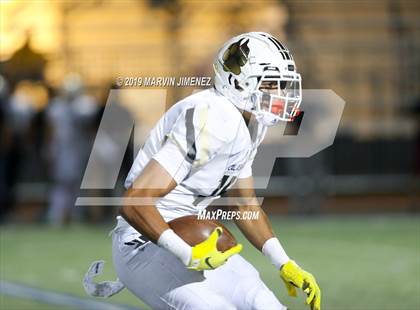 Thumbnail 3 in Calabasas @ Oaks Christian photogallery.