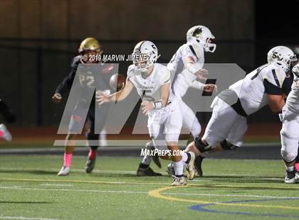 Thumbnail 3 in Calabasas @ Oaks Christian photogallery.