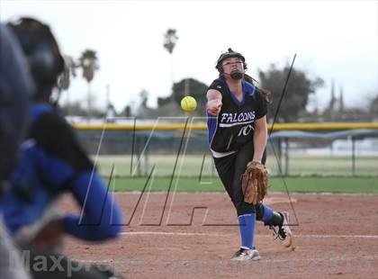 Thumbnail 3 in Catalina Foothills @ Sahuaro photogallery.