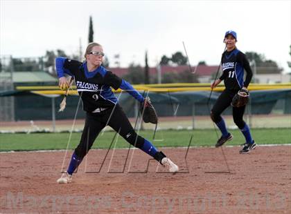Thumbnail 1 in Catalina Foothills @ Sahuaro photogallery.