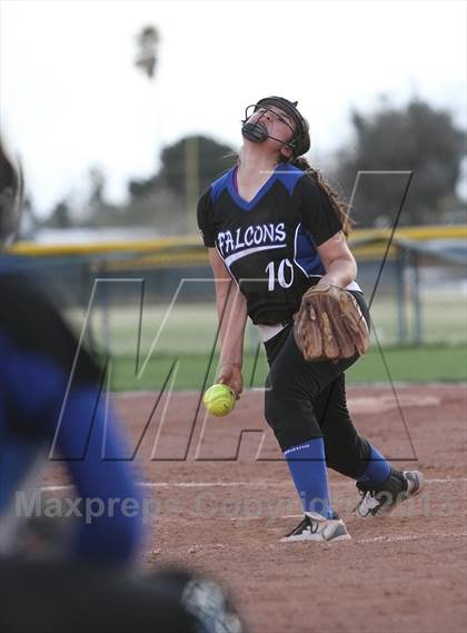Thumbnail 1 in Catalina Foothills @ Sahuaro photogallery.
