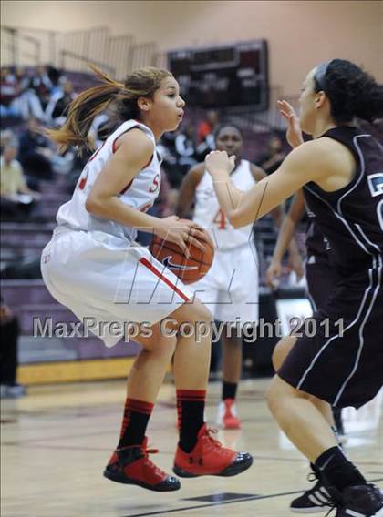Thumbnail 2 in Marion County vs. St. Johns (Nike Tournament of Champions) photogallery.