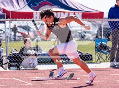 Thumbnail 3 in UHSAA Region 2 Championships (1600 Meter Relay) photogallery.