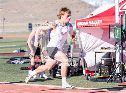 Thumbnail 1 in UHSAA Region 2 Championships (1600 Meter Relay) photogallery.