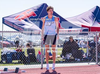 Thumbnail 1 in UHSAA Region 2 Championships (1600 Meter Relay) photogallery.