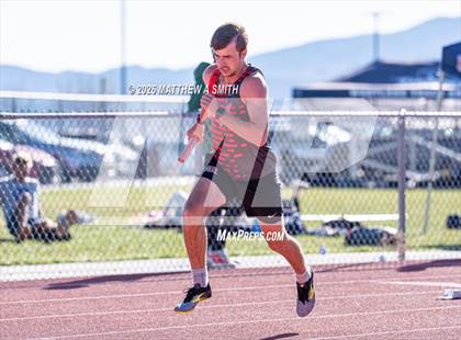 Thumbnail 3 in UHSAA Region 2 Championships (1600 Meter Relay) photogallery.