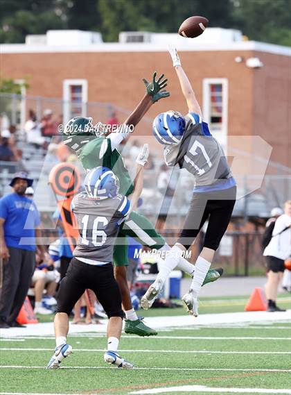 Thumbnail 3 in York vs Kecoughtan (Scrimmage) photogallery.