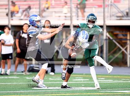 Thumbnail 2 in York vs Kecoughtan (Scrimmage) photogallery.