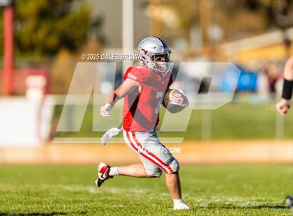 Thumbnail 3 in Gunnison Valley vs Kanab (UHSAA 1A Quarterfinal) photogallery.