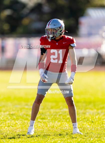 Thumbnail 3 in Gunnison Valley vs Kanab (UHSAA 1A Quarterfinal) photogallery.
