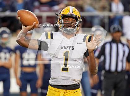 Thumbnail 3 in Fort Bend Marshall vs. Boerne-Champion (Class 5A Division II Semi-Finals) photogallery.