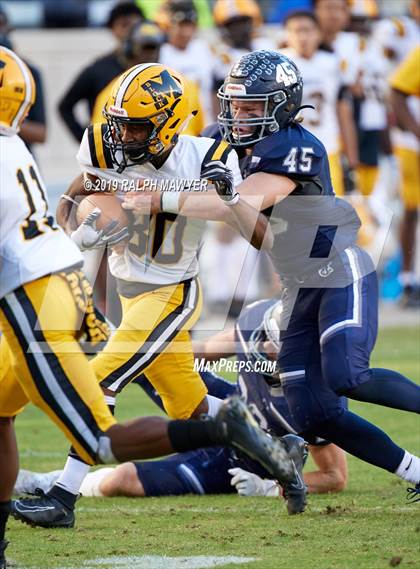 Thumbnail 3 in Fort Bend Marshall vs. Boerne-Champion (Class 5A Division II Semi-Finals) photogallery.