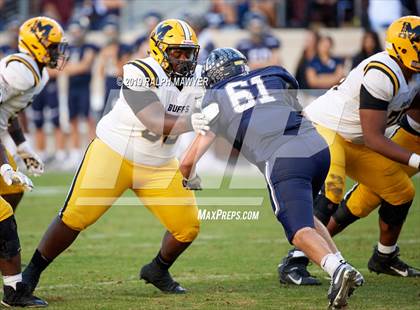 Thumbnail 2 in Fort Bend Marshall vs. Boerne-Champion (Class 5A Division II Semi-Finals) photogallery.