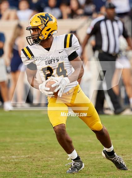 Thumbnail 2 in Fort Bend Marshall vs. Boerne-Champion (Class 5A Division II Semi-Finals) photogallery.