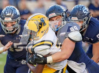 Thumbnail 3 in Fort Bend Marshall vs. Boerne-Champion (Class 5A Division II Semi-Finals) photogallery.
