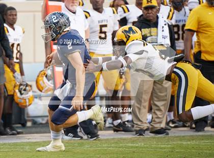 Thumbnail 1 in Fort Bend Marshall vs. Boerne-Champion (Class 5A Division II Semi-Finals) photogallery.
