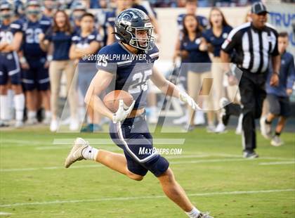 Thumbnail 1 in Fort Bend Marshall vs. Boerne-Champion (Class 5A Division II Semi-Finals) photogallery.