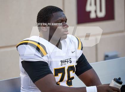 Thumbnail 2 in Fort Bend Marshall vs. Boerne-Champion (Class 5A Division II Semi-Finals) photogallery.