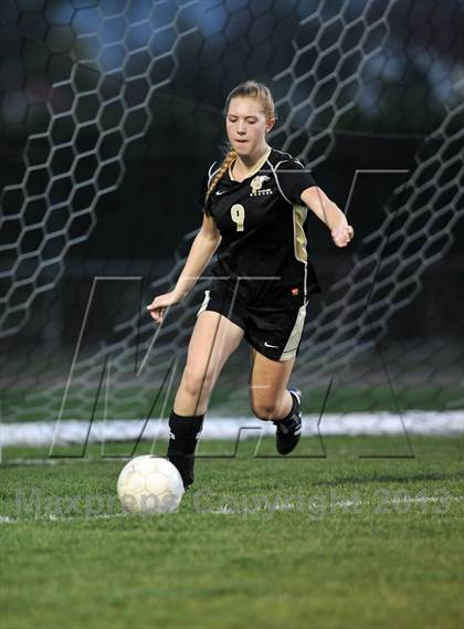 Thumbnail 2 in Oak Park @ Bishop Amat (CIF SS D3 Playoffs) photogallery.