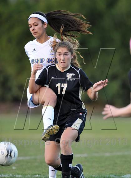 Thumbnail 3 in Oak Park @ Bishop Amat (CIF SS D3 Playoffs) photogallery.