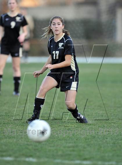 Thumbnail 3 in Oak Park @ Bishop Amat (CIF SS D3 Playoffs) photogallery.