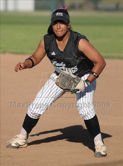 Thumbnail 3 in Benicia vs. Rodriguez (CIF SJS D3 Final) photogallery.