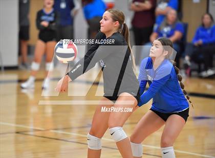Thumbnail 1 in Tompkins vs. Katy Taylor (KISD/CFISD Tournament) photogallery.
