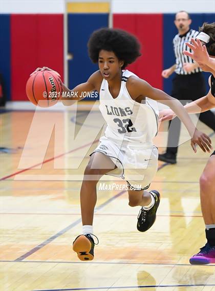 Thumbnail 3 in St. David vs. North Valley Christian Academy  (AIA 1A Semifinal) photogallery.