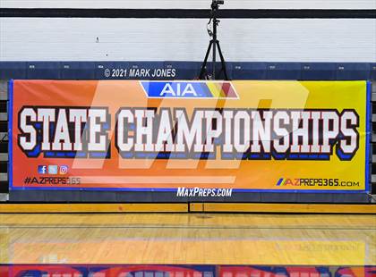 Thumbnail 2 in St. David vs. North Valley Christian Academy  (AIA 1A Semifinal) photogallery.