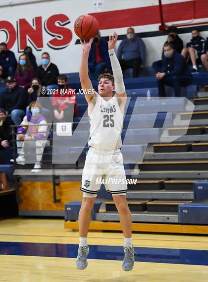 Thumbnail 3 in St. David vs. North Valley Christian Academy  (AIA 1A Semifinal) photogallery.