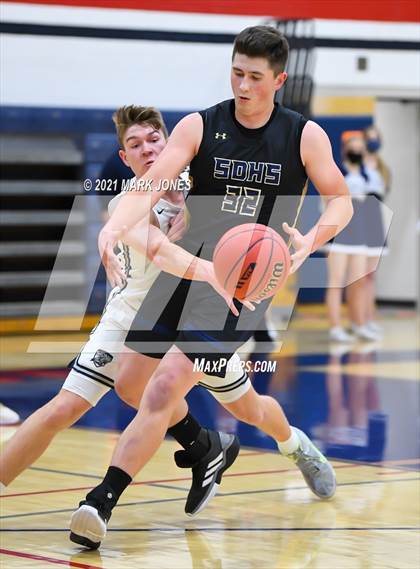 Thumbnail 1 in St. David vs. North Valley Christian Academy  (AIA 1A Semifinal) photogallery.