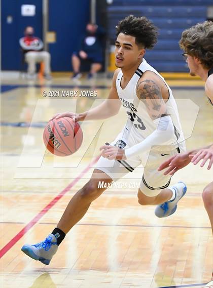 Thumbnail 2 in St. David vs. North Valley Christian Academy  (AIA 1A Semifinal) photogallery.