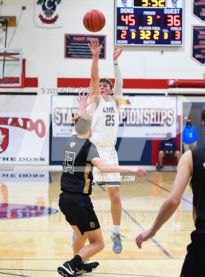 Thumbnail 2 in St. David vs. North Valley Christian Academy  (AIA 1A Semifinal) photogallery.
