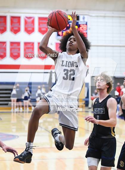 Thumbnail 3 in St. David vs. North Valley Christian Academy  (AIA 1A Semifinal) photogallery.