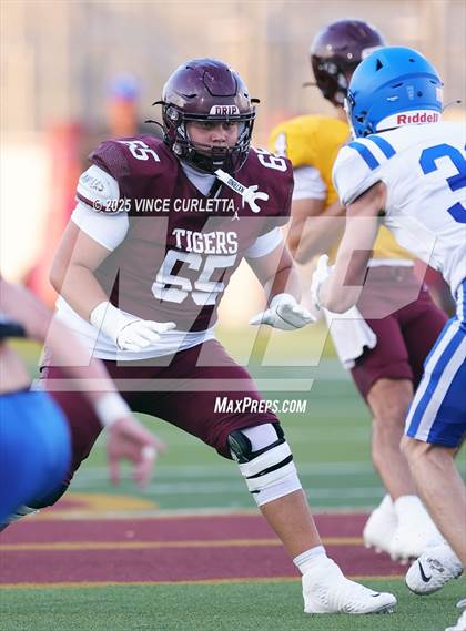 Thumbnail 3 in New Braunfels @ Dripping Springs (Scrimmage) photogallery.