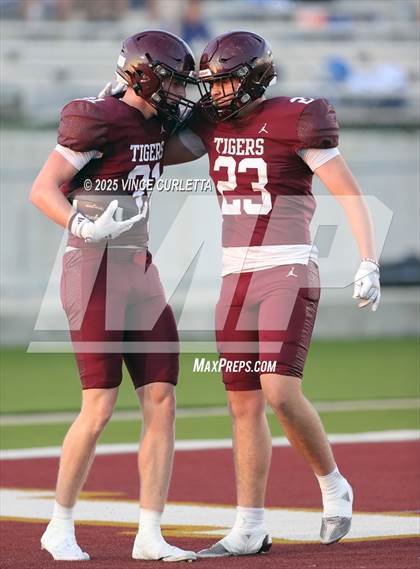 Thumbnail 2 in New Braunfels @ Dripping Springs (Scrimmage) photogallery.