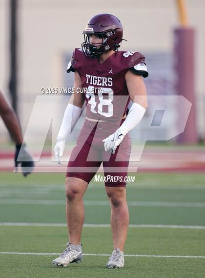 Thumbnail 1 in New Braunfels @ Dripping Springs (Scrimmage) photogallery.