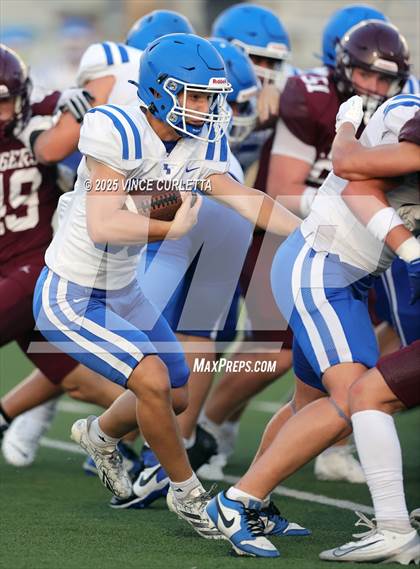 Thumbnail 2 in New Braunfels @ Dripping Springs (Scrimmage) photogallery.