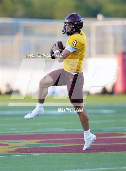 Thumbnail 2 in New Braunfels @ Dripping Springs (Scrimmage) photogallery.