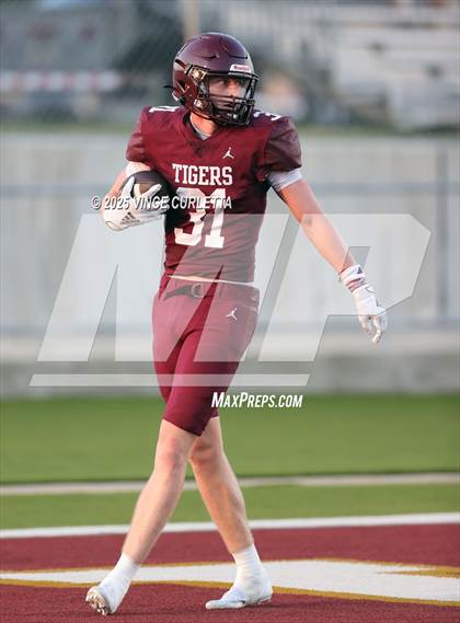Thumbnail 1 in New Braunfels @ Dripping Springs (Scrimmage) photogallery.